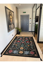 Karaköy 503 Siyah Floral Vintage Halı | Yıkanabilir Püsküllü Salon ve Yolluk Halısı