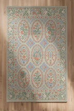 Floris 235 Bej Yeşil Mavi Çiçekli Bordürlü Eskitme Desenli Dokuma Şönil Bohem Vintage Oda Halısı