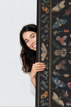 Fiora 218 Siyah Kelebekli Çiçekli Halı Tasarım Modern Oturma Odası İnce Yazlık Ev Oda Salon Halısı