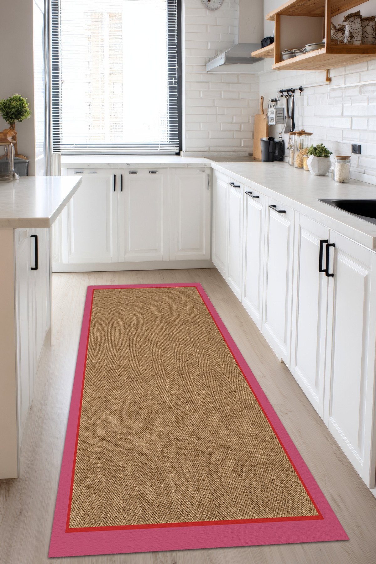 Dotto 204 Pembe Kırmızı Bordür Kahverengi Dijital Baskı Hasır Görünüm Kaymaz Taban Yıkanabilir Halı