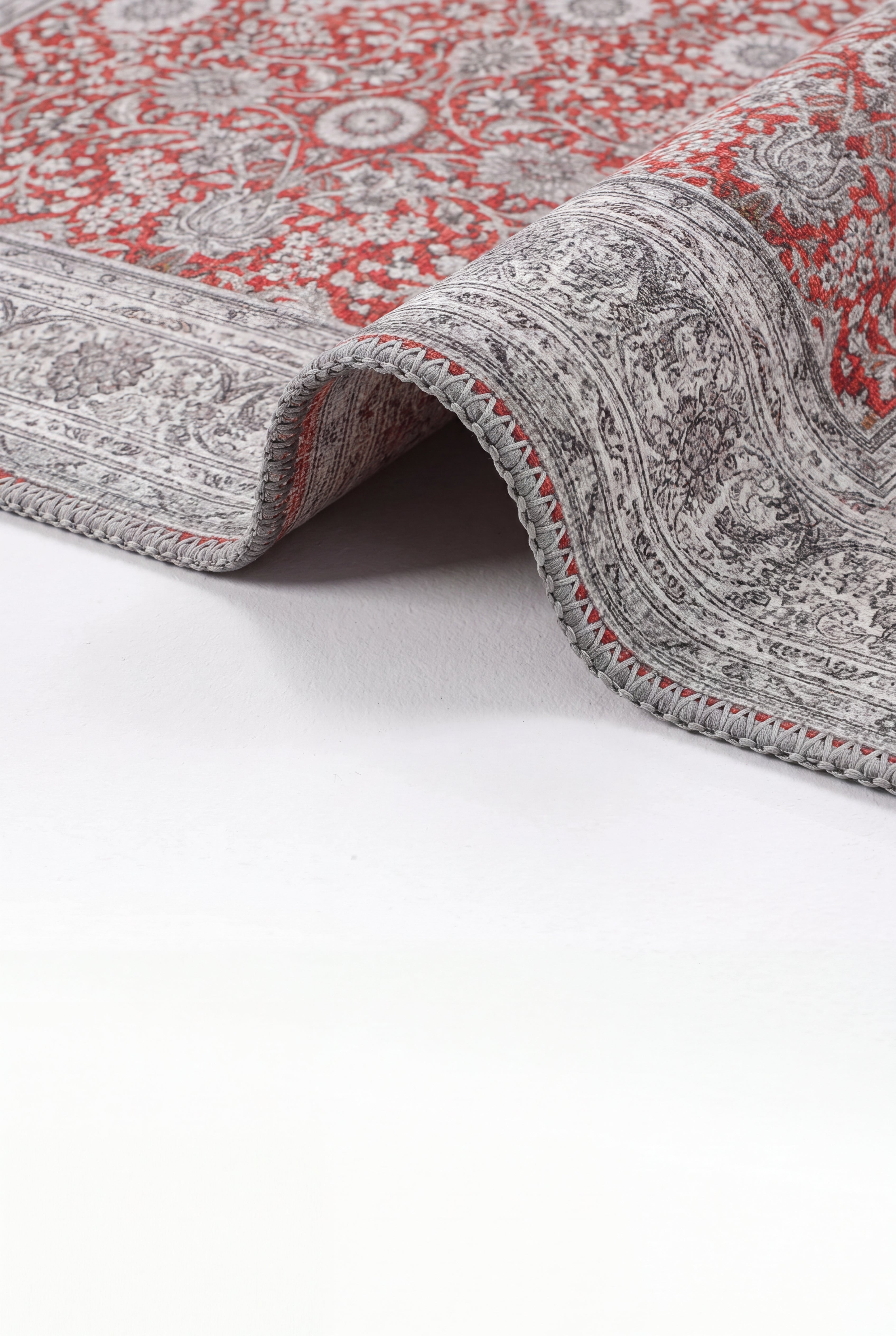 Zümrüt 04 Bordürlü Kırmızı Gri Krem Vintage Desenli Eskitme İnce Yıkanabilir Salon Ev Oda Halısı